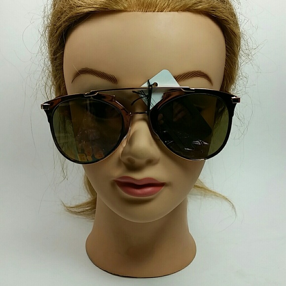 Rose Metal Sunglasses with Pink Metalic Lens - Picture 5 of 8